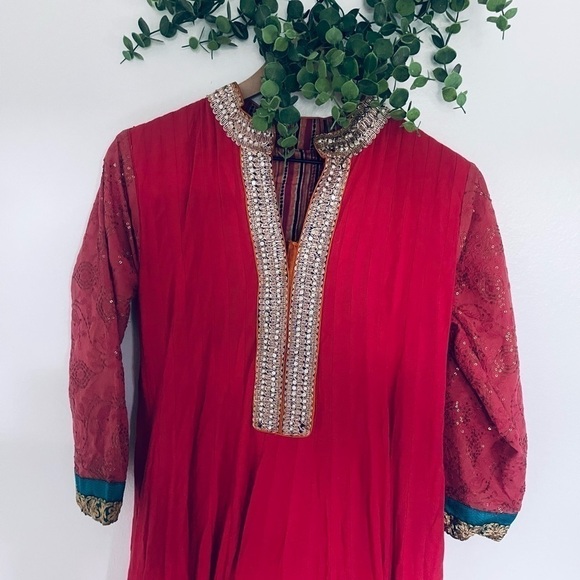 Very beautiful Indian dress - Picture 7 of 11